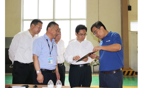 東營(yíng)市委副書記、市長(zhǎng)陳必昌蒞臨寶豐公司調(diào)研